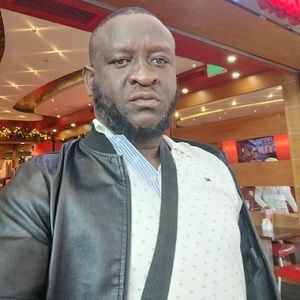 Meet your Posher, Charles